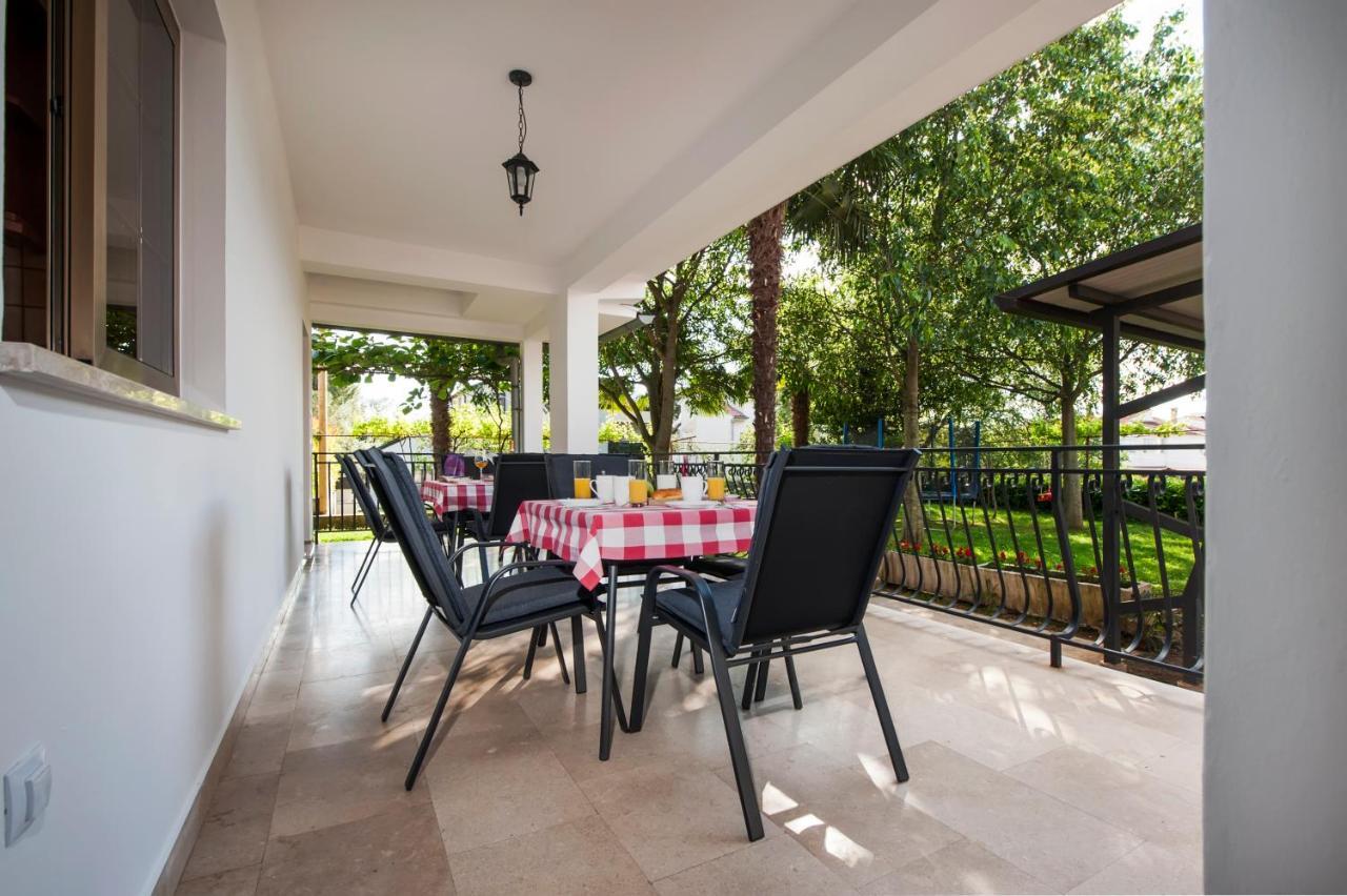 Apartments Modrusan Rovinj Exterior photo