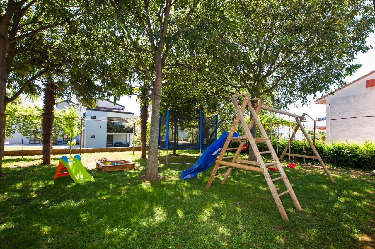 Apartments Modrusan Rovinj Exterior photo